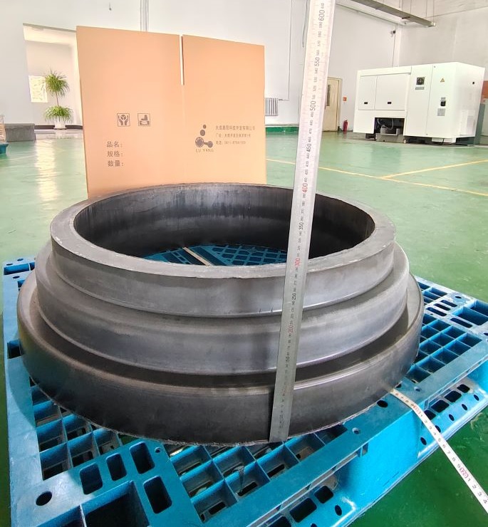 Luyang high difficulty large size special-shaped PEEK profile was born!